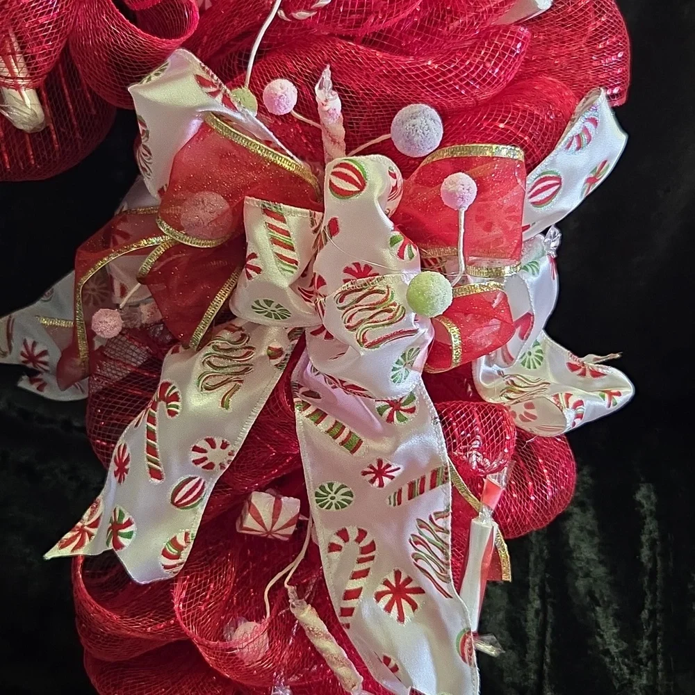 Festive Candy Cane Holiday Wreath